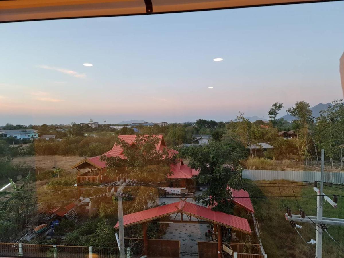 The Charlotte Smart Hotel Lop Buri Dış mekan fotoğraf