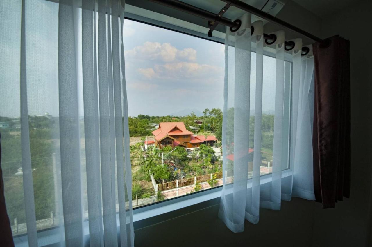 The Charlotte Smart Hotel Lop Buri Dış mekan fotoğraf