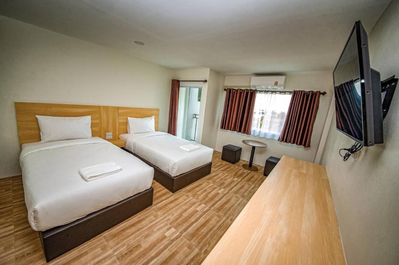 The Charlotte Smart Hotel Lop Buri Dış mekan fotoğraf
