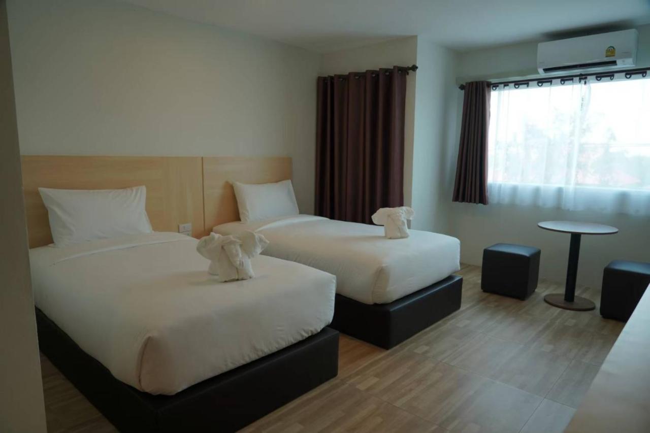The Charlotte Smart Hotel Lop Buri Dış mekan fotoğraf